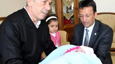 Azra Bebeğin Dedesi: Hem Dedelik, Hem de Babalık Yapacağım