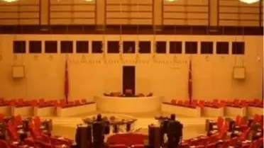 Yeni Anayasa İçin İlk Uzlaşma