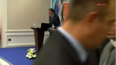 Davutoğlu, 'Afganistan'ı Yalnız Bırakmayacağız' Davutoğlu, 'Afganistan'ı Yalnız Bırakmayacağız'