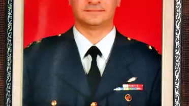 Şehit Binbaşıyı Akhisar'da 5 Bin Kişi Uğurladı