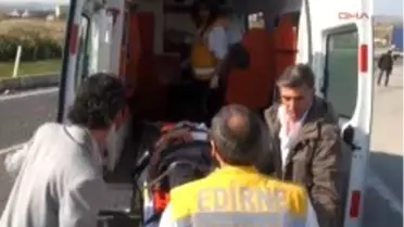 Keşan Otomobille Tır Çarpıştı 2 Yaralı