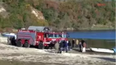 Balık Tutmak İçin Açıldıkları Gölde Kaybolan 4 Kişideni Birinin Cesedine Ulaşıldı