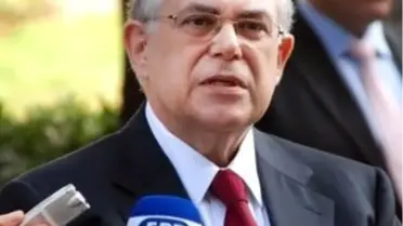 Yeni Başbakan Lukas Papadimos