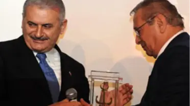 Bakan Yıldırım'a Ödül
