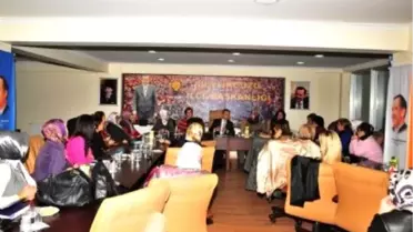 Başkan Uzun: Kadınlar Siyasette Daha Aktif Olmalı