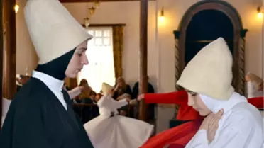 Kadınların Aşkı Semayı Sardı