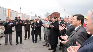 Kocaeli'nden Van'a 50 Konteyner Gönderildi