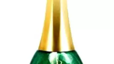 Oje Tutkunlarına İnci Parlaklığı