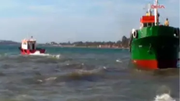 İzmir Aliağaekkaraya Oturan Gemi Kurtarıldı