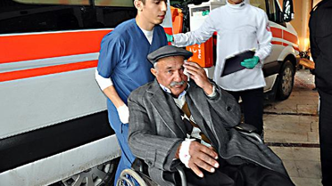 Yolcu Otobüsü Devrildi: 2'si Ağır, 10 Yaralı