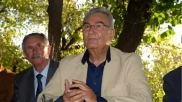 Baykal: 'İzmir'e Çifte Standart Uygulanıyor' 'Baykal Destek İçin İzmir'de' Haberine Ek Haber