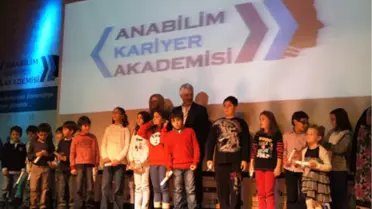 Anabilim Kariyer Akademisi Ünlü Ustalarla Açıldı