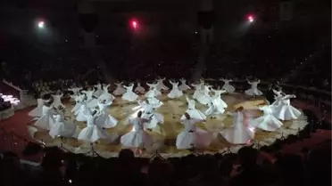 Semazenler 'tek Eksende' Döndüğünden Başları Dönmüyor