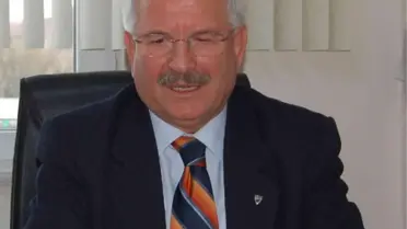 Simav'da, Ağır Hasarlı Binaların Elektrikleri Kesiliyor
