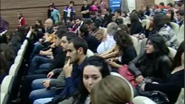 Ödüllü Genç İletişimcilere Rektör Sürprizi