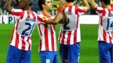 Arda Turan Yine Sahnede