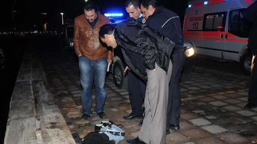 Denizde İntihar Etti