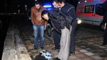 Denize Atlayıp İntihar Etti