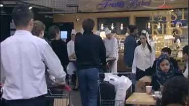 Havalimanı Karnaval Alanı Oldu