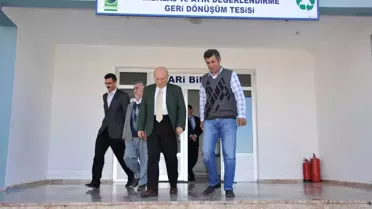 Kâmil Uğurlu Yunus Emre Kültür Vakfı Geri Dönüşüm Tesisini Ziyaret Etti