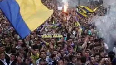 Fenerbahçe'de Taraftar Mitingine Destek