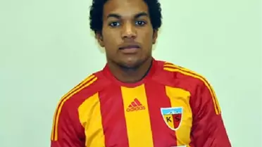 Kayserispor Bıseswar'la Anlaştı