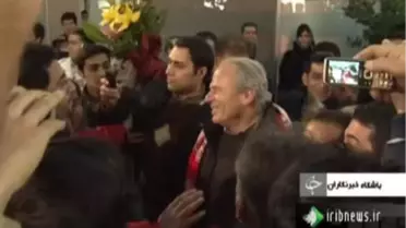 ) Denizli'ye Tahran'da Sevgi Seli Denizli'ye Tahran'da Sevgi Seli