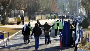 'Kürtçe Olduğunu Düşündüğümüz Dil'