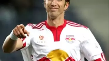 Fenerbahçe'nin Golcü Tercihinde Marc Janko Bir Adım Daha Önde