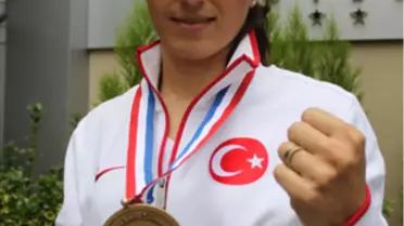 Bayan Boksörler Türkiye Şampiyonasında