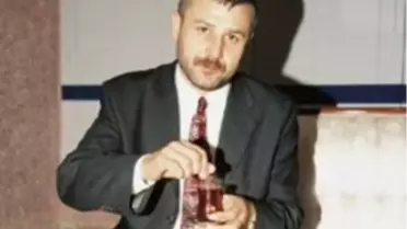 Azer Bülbül Otel Odasında Ölü Bulundu