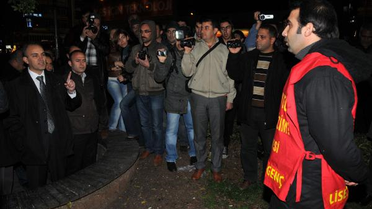 Füze Kalkanını Protesto Eden Liselilere Gözaltı (2)