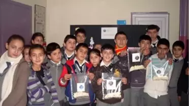 Gençlerden, Depremzede Kardeşlik Eli