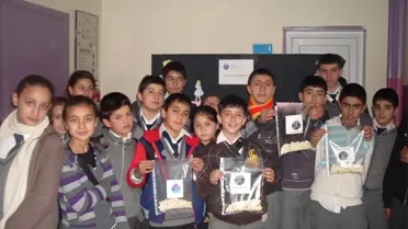 Türkiye Bilinçli Gençlik Projesi'nde İzmirli Bilinçli Gençler