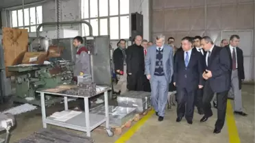 Bakan Yılmaz: Eğitimi En Önemli Mesele Olarak Görüyoruz (2)