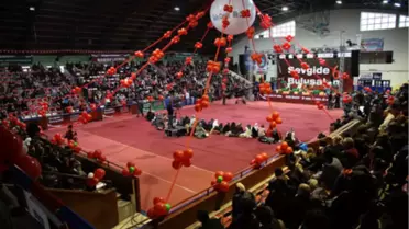 Binlerce Can Sevgide Buluştu