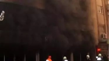 Samsun'da Alışveriş Merkezinde Yangın