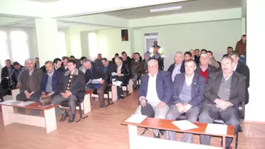 Kula'da Köy Muhtarlarına Bilgilendirme Toplantısı