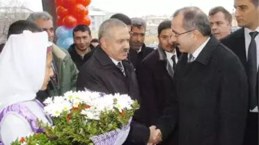 Bakan Dinçer: Toplumdaki Sorunların Aşılmasında En Temel Çözüm Yolu Eğitimdir