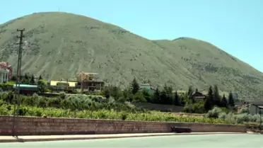 Kayseri'nin İlk Şehitliği Talas'ta Gün Yüzüne Çıkarılıyor
