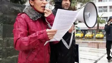 Ayvalıkta Kesk'i Bordro Yakma Eyleminde Yağmur Bile Durduramadı