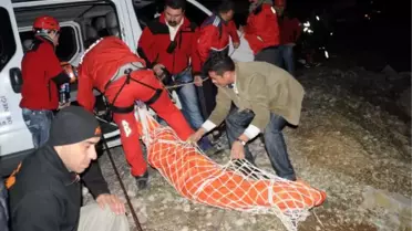 Otomobili ile Uçuruma Yuvarlanan Rus Kadın Hayatını Kaybetti