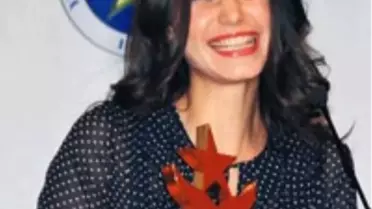 Kıvanç Tatlıtuğ'u Utandıran Anons