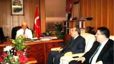 Prof. Dr. Ayvallı'dan Adana Müftüsü Gökce'ye Ziyaret