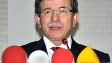 Davutoğlu, Suriye'deki Genel Af İçin 'Ümit Ederiz Ki Bu Yine Zaman Kazanma Taktiği Değildir' Dedi