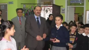 Küre'de Dyned'de Başarılı Olan Öğrenciler Ödüllendirildi