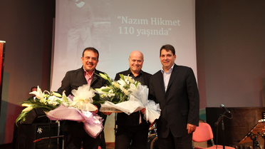 Nazım Hikmet'in Hayatı Dizi Oluyor