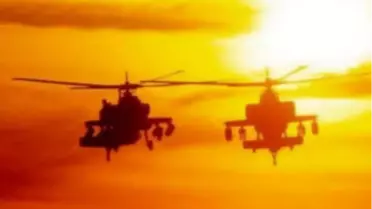 Helikopterli Gün Batımı Sahnesi Üçledi