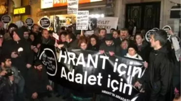 Mahkeme Kararına Tepki Göteren Grup Agos'a Yürüdü