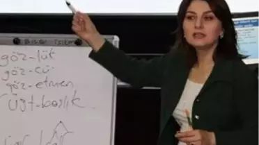 İnci Ertuğrul'dan 'Etkili ve Güzel Konuşma' Semineri